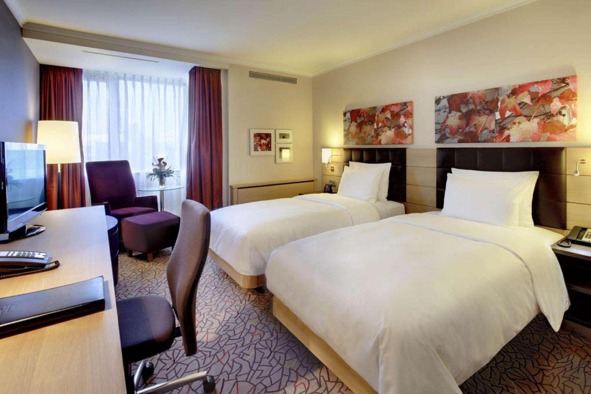 Hilton Mainz Hotel Exterior photo